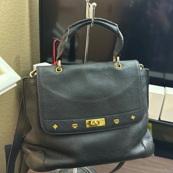 💋MCM 2 Bag Super NICE Gold Hardware *Like New - Picture 1 of 12